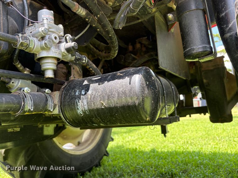 image for item EV6024 Zetor 8421 tractor