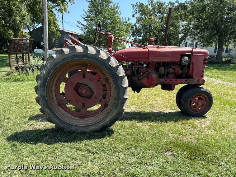 image for item EV6025 Farmall H tractor