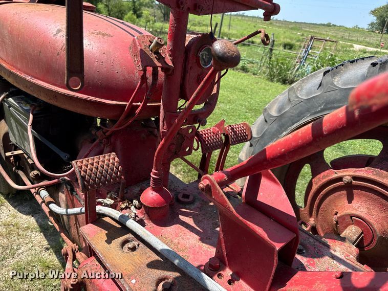 image for item EV6025 Farmall H tractor