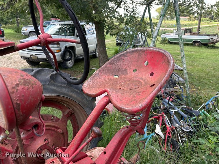 image for item EV6025 Farmall H tractor