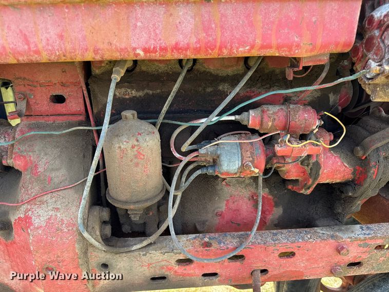 image for item EV6025 Farmall H tractor