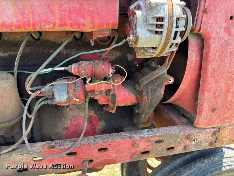 image for item EV6025 Farmall H tractor