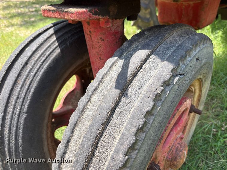 image for item EV6025 Farmall H tractor