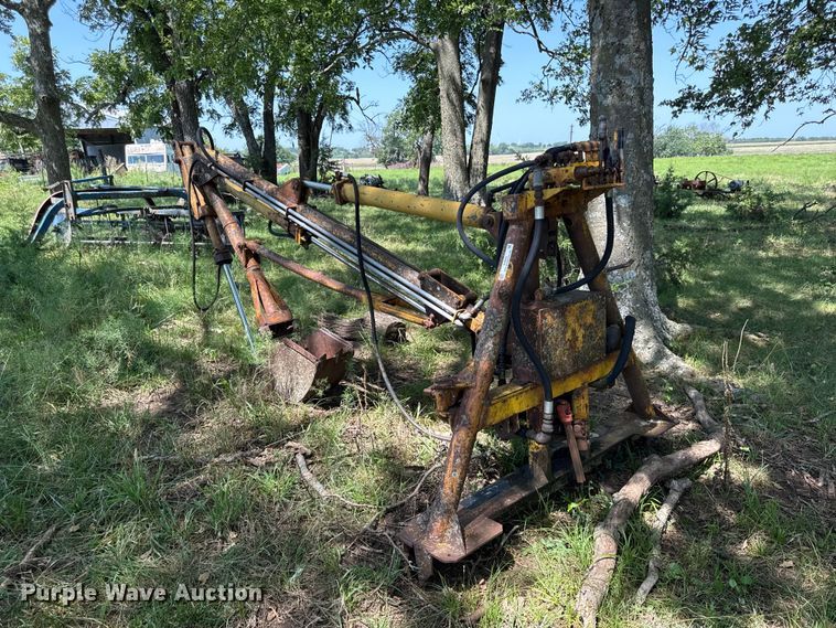 image for item EV6030 Scout backhoe attachment
