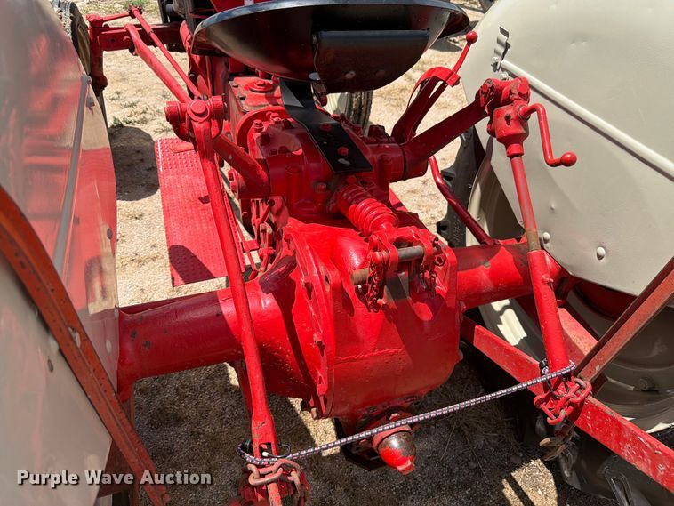image for item EW2142 Ford tractor