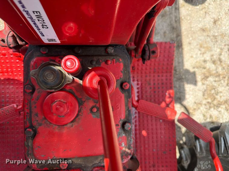 image for item EW2142 Ford tractor