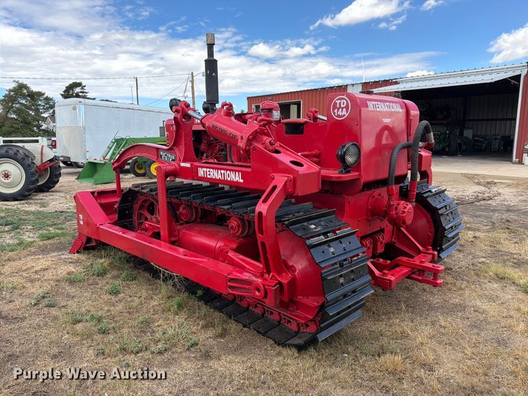 image for item EW2143 1950 International Harvester TD14A dozer