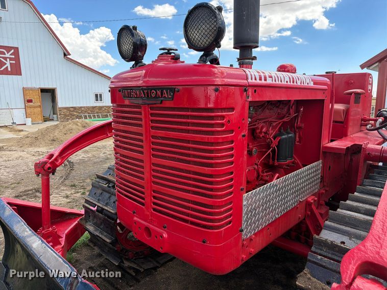 image for item EW2143 1950 International Harvester TD14A dozer