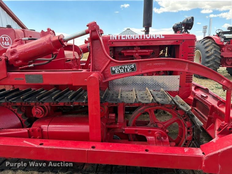 image for item EW2143 1950 International Harvester TD14A dozer