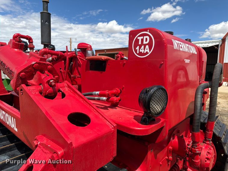 image for item EW2143 1950 International Harvester TD14A dozer