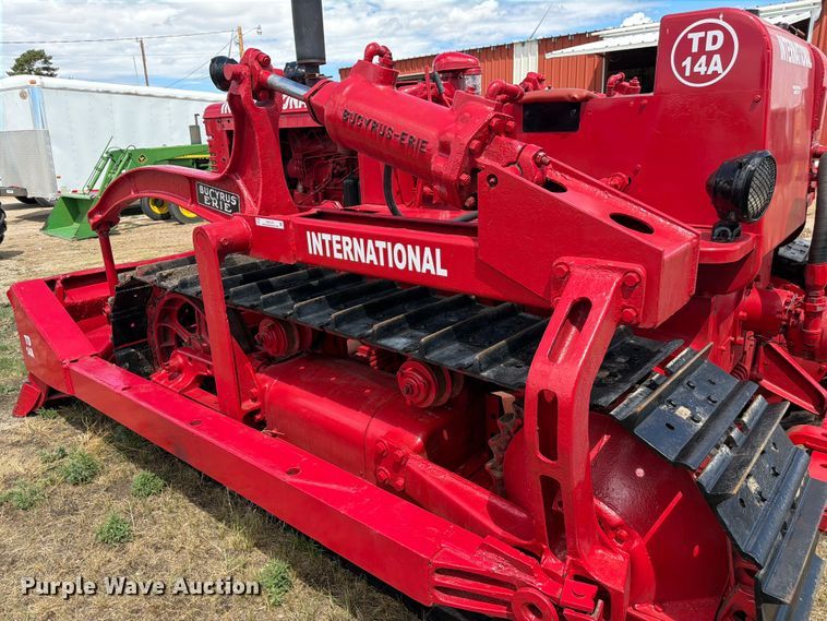 image for item EW2143 1950 International Harvester TD14A dozer