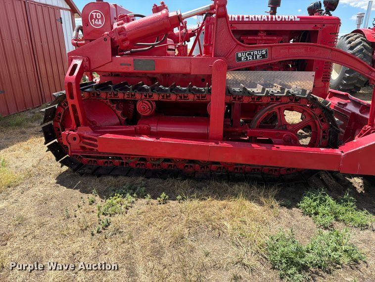 image for item EW2143 1950 International Harvester TD14A dozer