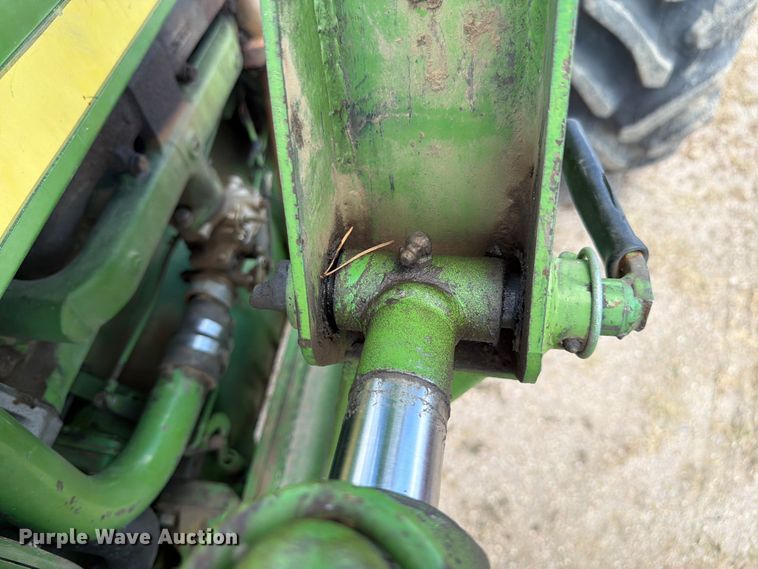image for item EW2144 1970 John Deere 2020 tractor
