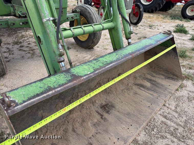 image for item EW2144 1970 John Deere 2020 tractor