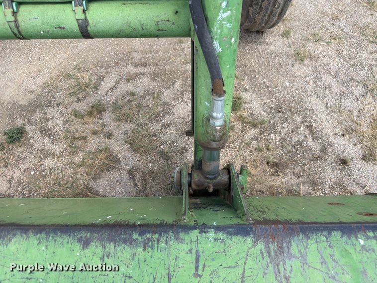 image for item EW2144 1970 John Deere 2020 tractor