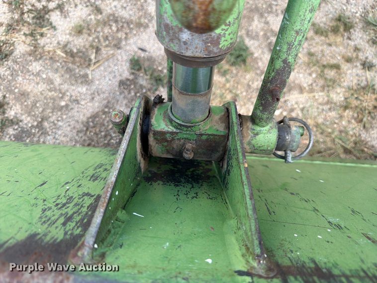 image for item EW2144 1970 John Deere 2020 tractor
