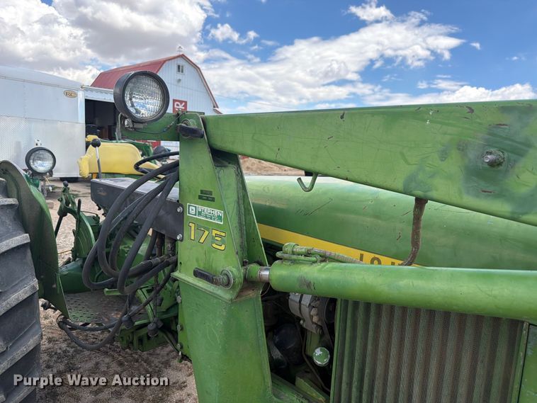 image for item EW2144 1970 John Deere 2020 tractor