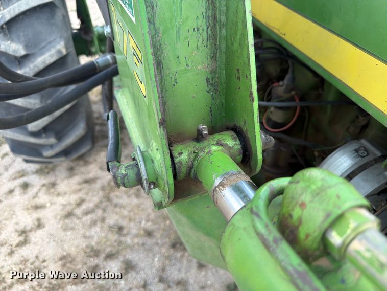 image for item EW2144 1970 John Deere 2020 tractor