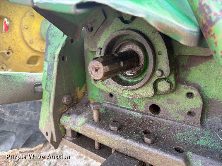 image for item EW2144 1970 John Deere 2020 tractor