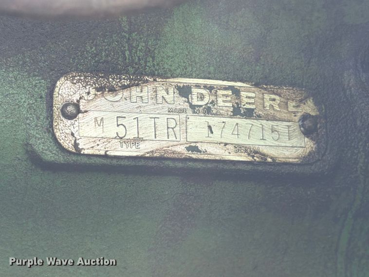 image for item EW2144 1970 John Deere 2020 tractor