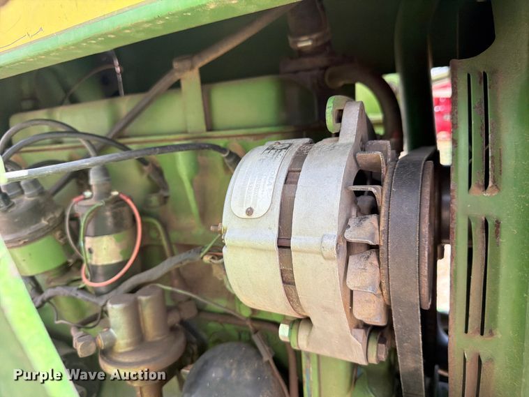 image for item EW2144 1970 John Deere 2020 tractor