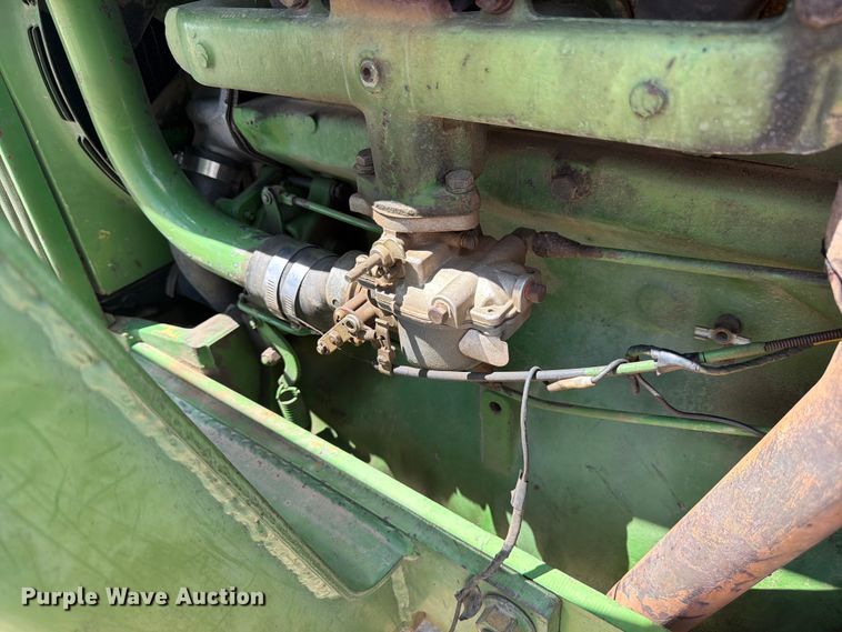 image for item EW2144 1970 John Deere 2020 tractor