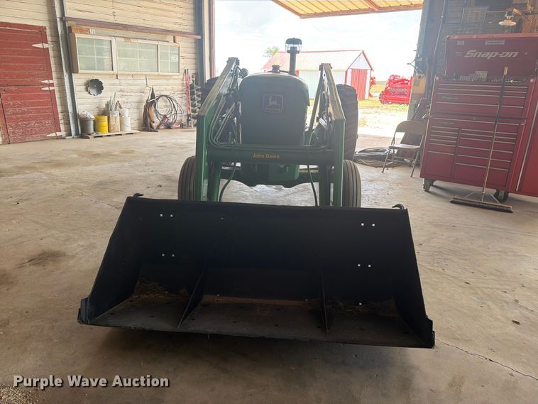 image for item EW2145 1966 John Deere 2020 tractor