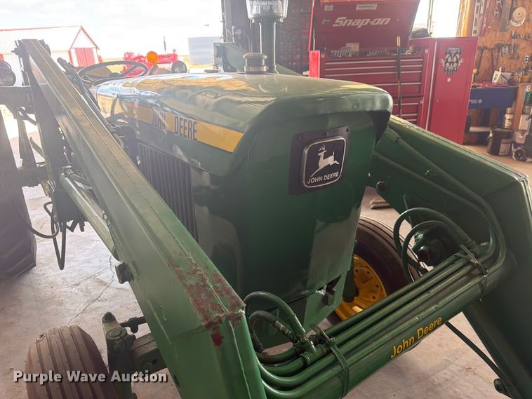 image for item EW2145 1966 John Deere 2020 tractor