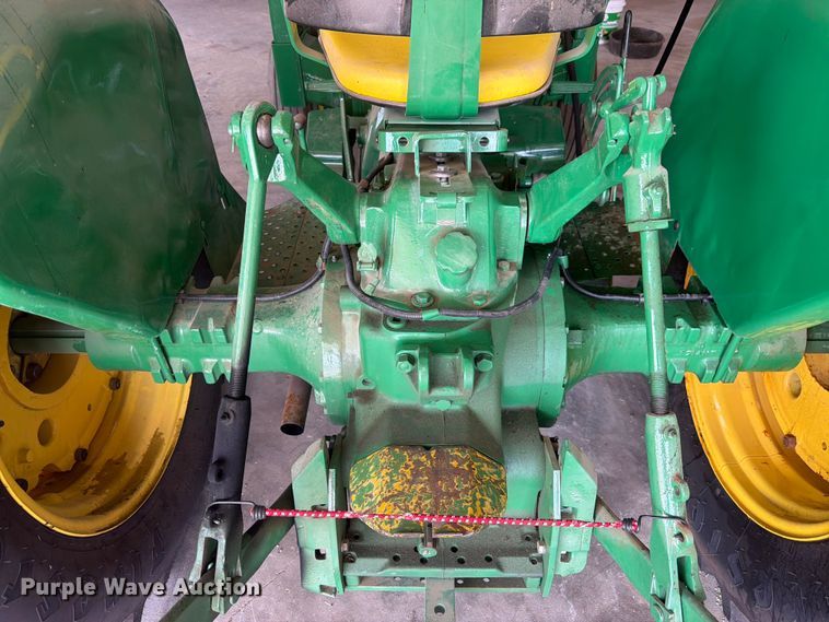 image for item EW2145 1966 John Deere 2020 tractor