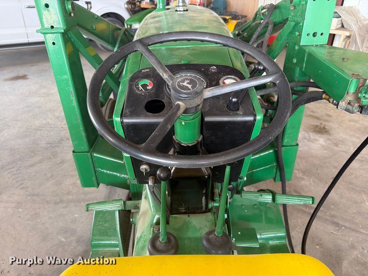 image for item EW2145 1966 John Deere 2020 tractor