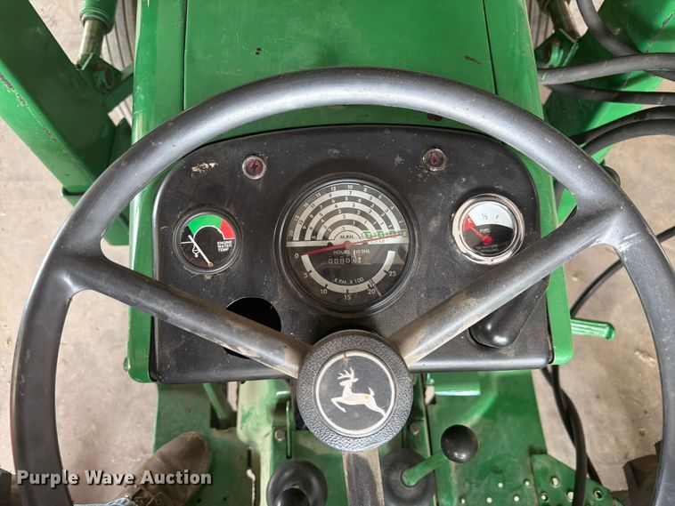 image for item EW2145 1966 John Deere 2020 tractor