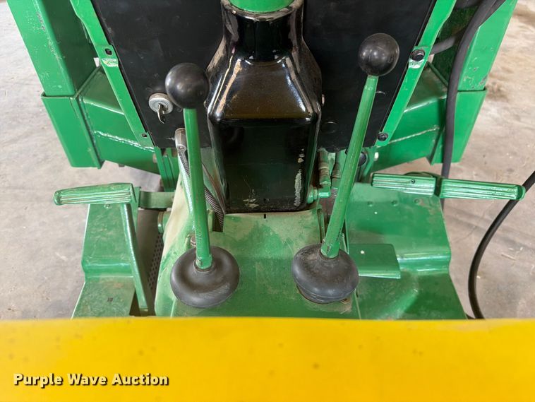 image for item EW2145 1966 John Deere 2020 tractor