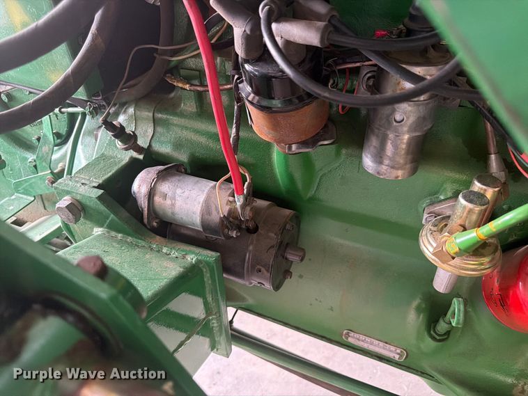 image for item EW2145 1966 John Deere 2020 tractor