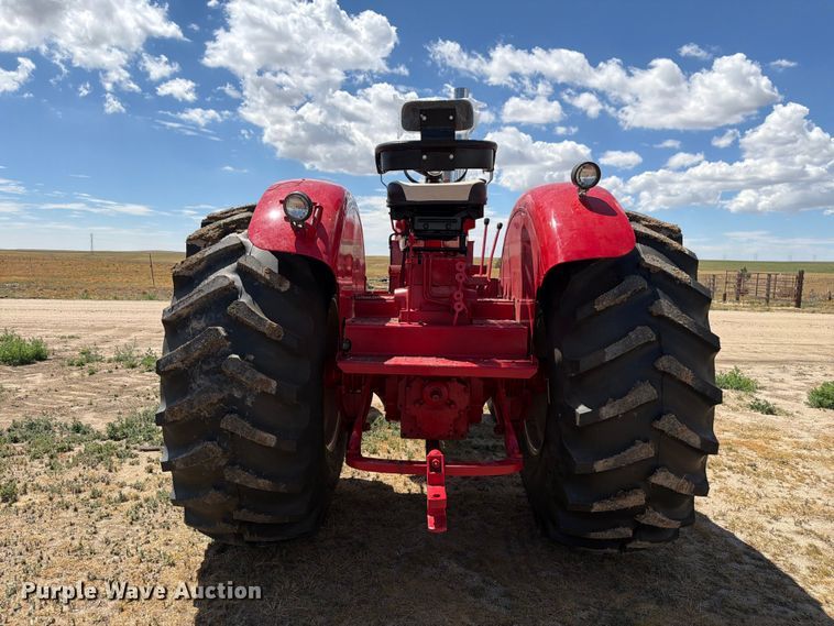 image for item EW2146 1965 International Harvester 1206 D tractor