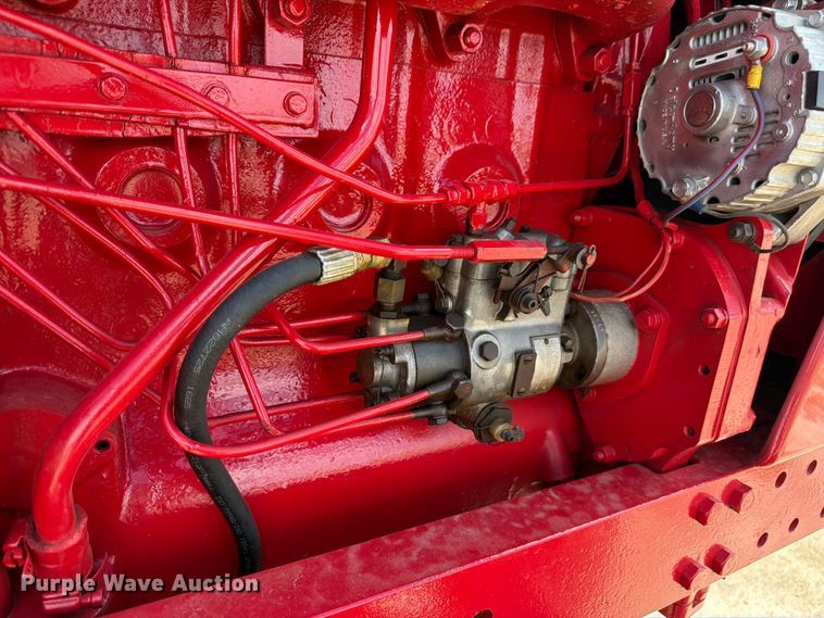 image for item EW2146 1965 International Harvester 1206 D tractor