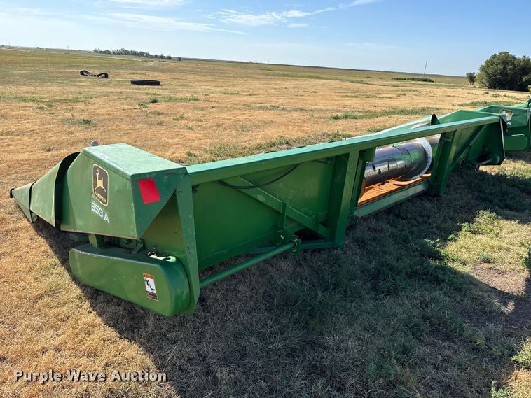 image for item EW4144 John Deere 853A all-crop head