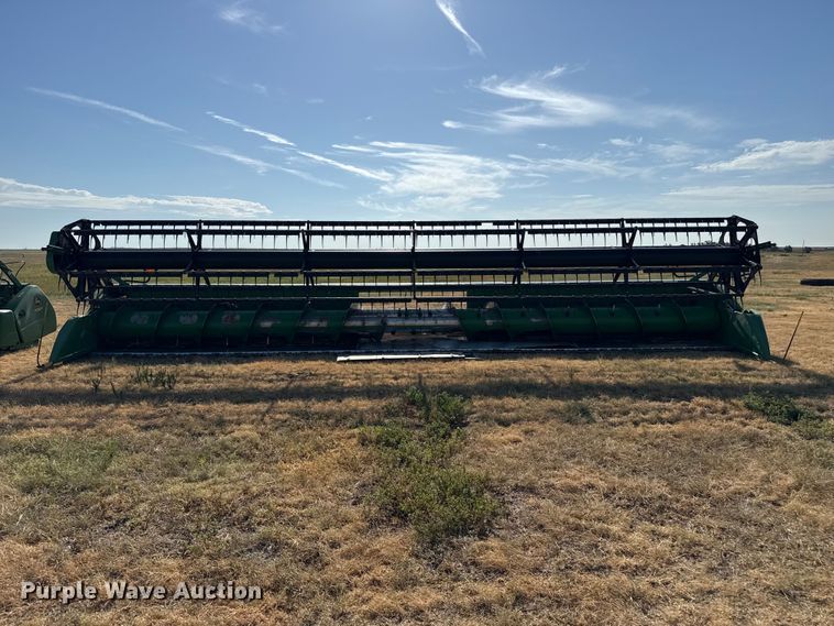 image for item EW4145 John Deere 630F HydraFlex flex head