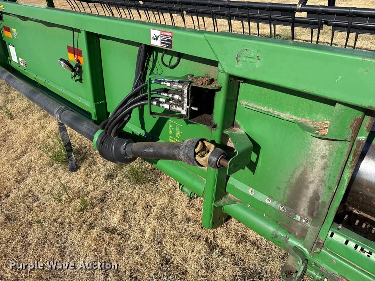 image for item EW4145 John Deere 630F HydraFlex flex head