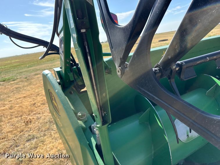 image for item EW4145 John Deere 630F HydraFlex flex head