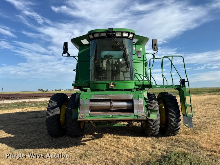 image for item EW4148 2005 John Deere 9760 STS combine