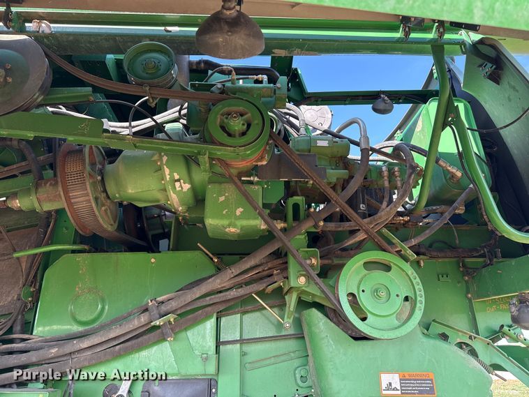 image for item EW4148 2005 John Deere 9760 STS combine