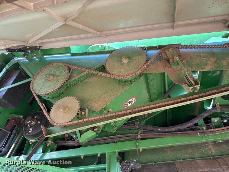image for item EW4148 2005 John Deere 9760 STS combine