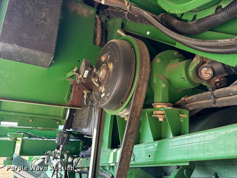 image for item EW4148 2005 John Deere 9760 STS combine