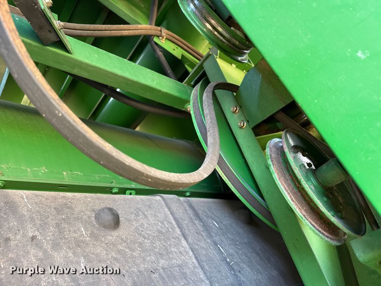 image for item EW4148 2005 John Deere 9760 STS combine