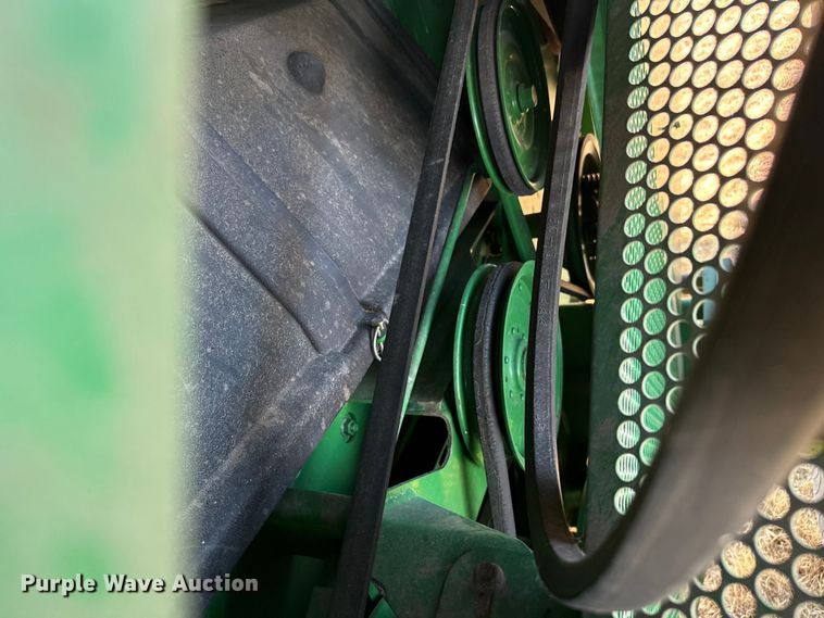 image for item EW4148 2005 John Deere 9760 STS combine