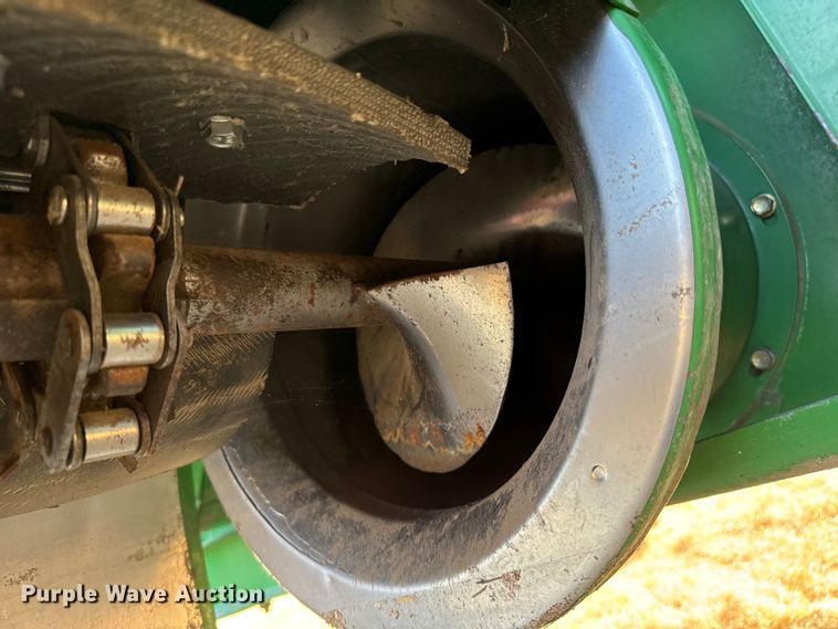 image for item EW4148 2005 John Deere 9760 STS combine