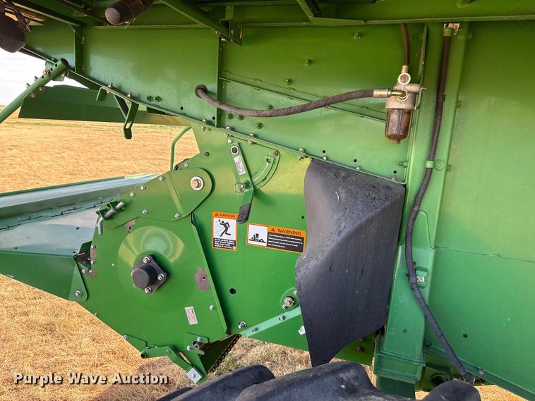 image for item EW4148 2005 John Deere 9760 STS combine