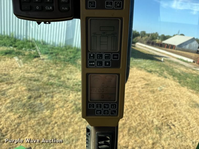 image for item EW4148 2005 John Deere 9760 STS combine
