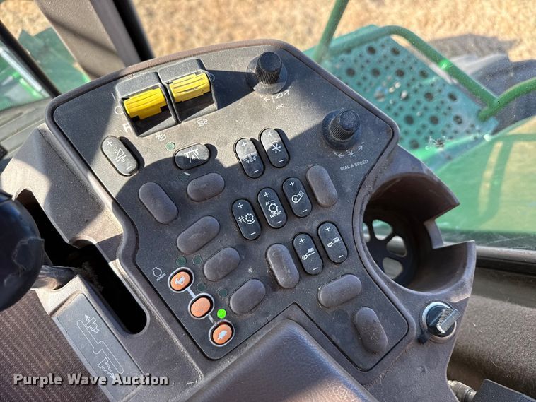 image for item EW4148 2005 John Deere 9760 STS combine