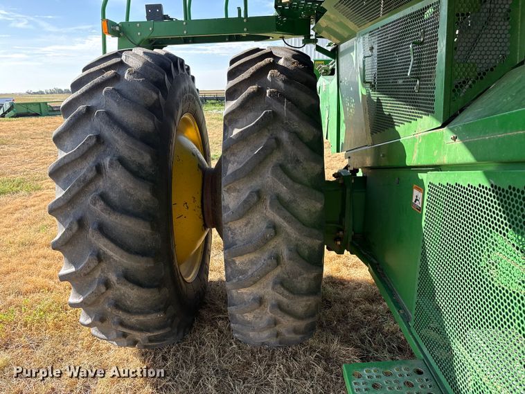 image for item EW4148 2005 John Deere 9760 STS combine